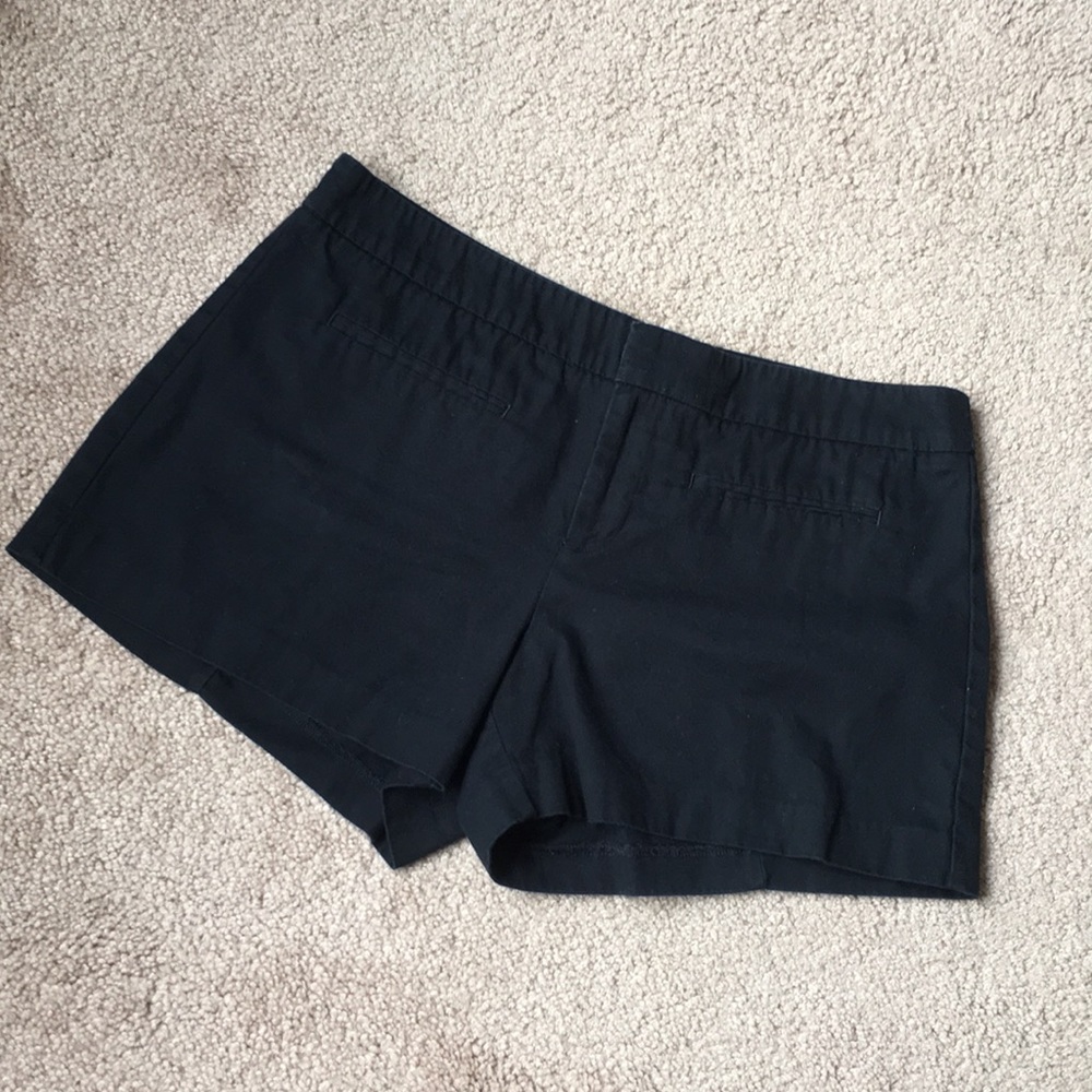 GAP black shorts